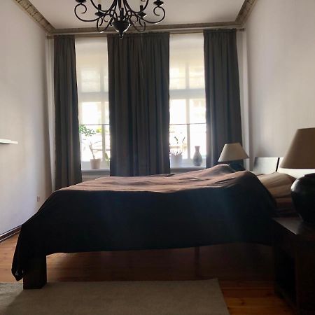 Uroczy Apartament 97M2 W Samym Centrum Wroclawia エクステリア 写真