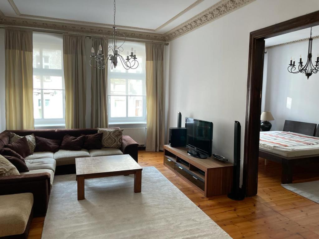 Uroczy Apartament 97M2 W Samym Centrum Wroclawia エクステリア 写真